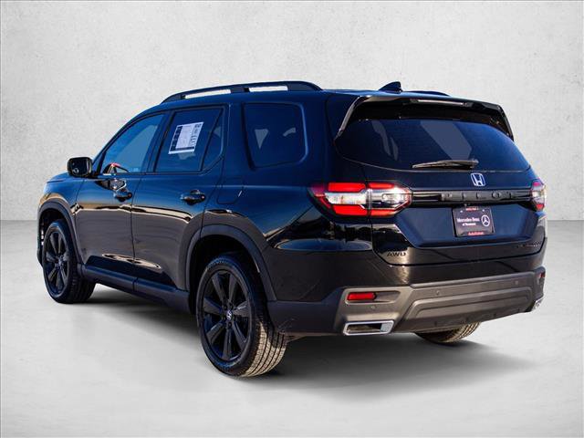 Used 2025 Honda Pilot Black Edition image 7