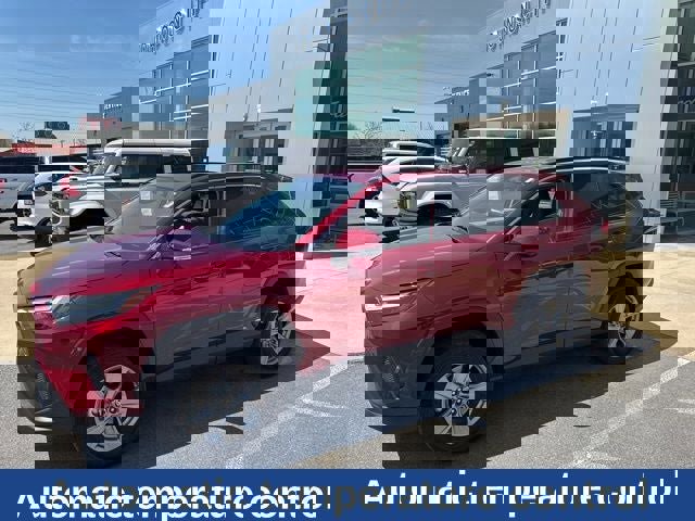 Used 2024 Toyota RAV4 XLE image 8