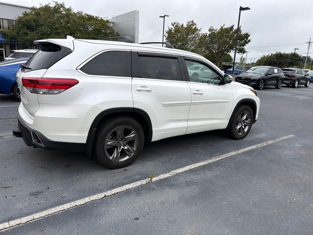 Used 2018 Toyota Highlander Limited Platinum AWD/4WD image 7