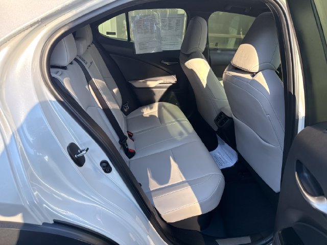 Used 2020 Lexus UX 250h w/ Premium Package AWD/4WD image 10