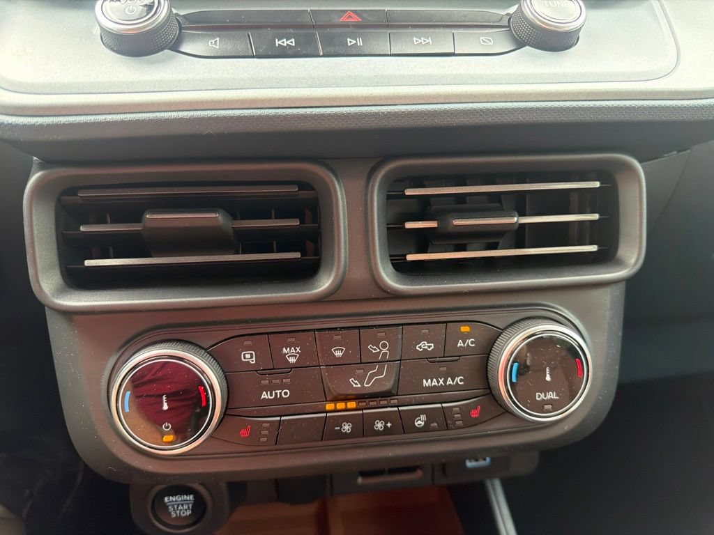 Used 2024 Ford Maverick Lariat AWD/4WD image 21