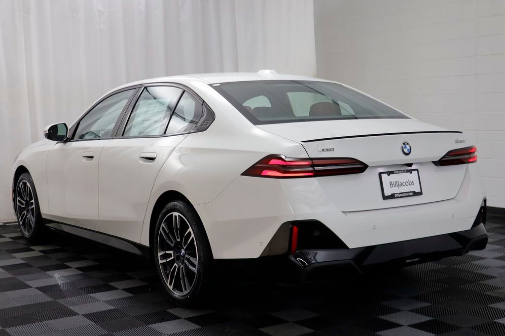 New 2026 BMW 530i xDrive w/ M Sport Package image 15