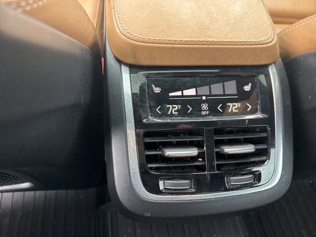 Used 2017 Volvo S90 T6 Inscription w/ Climate Package image 14