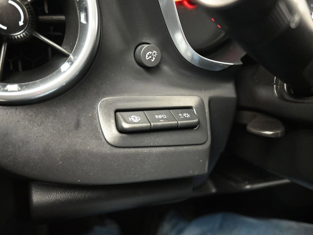 Used 2016 Chevrolet Camaro SS image 29