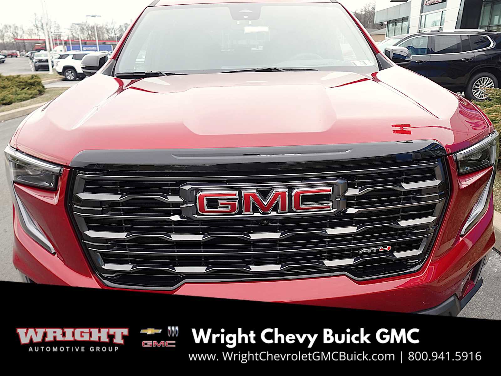 Used 2025 GMC Acadia AT4 w/ Luxury Package image 8