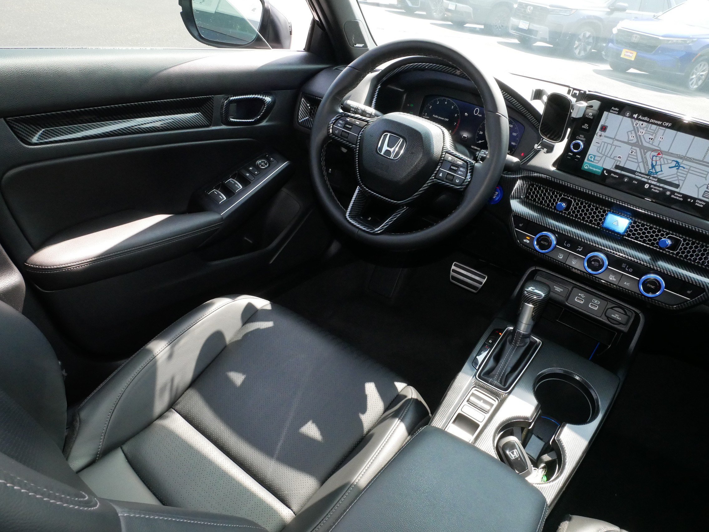 Used 2024 Honda Civic Sport Touring image 9