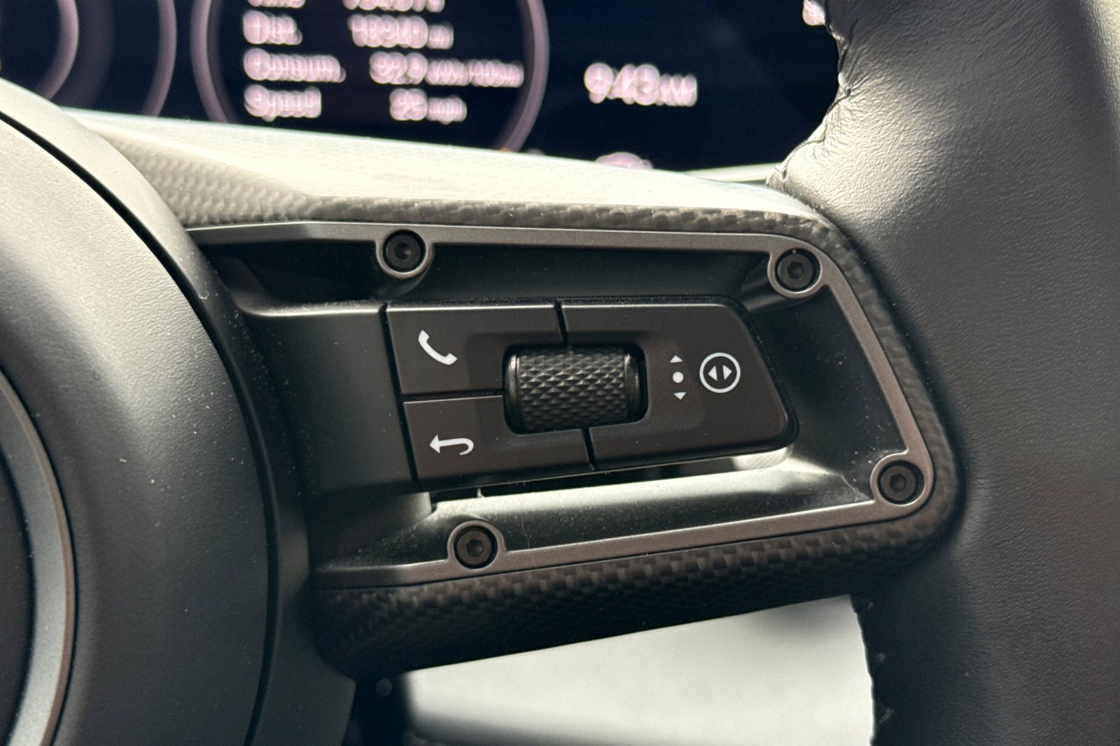 Used 2023 Porsche Taycan GTS image 30