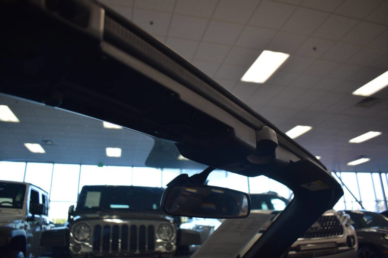 Used 2017 FIAT 124 Spider Lusso image 48