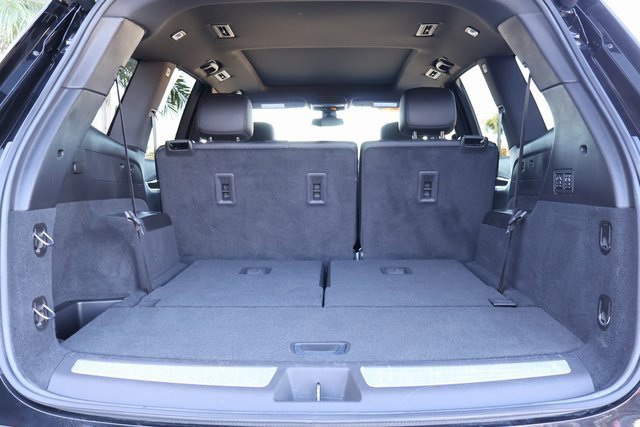 Used 2024 Cadillac XT6 Premium Luxury image 18