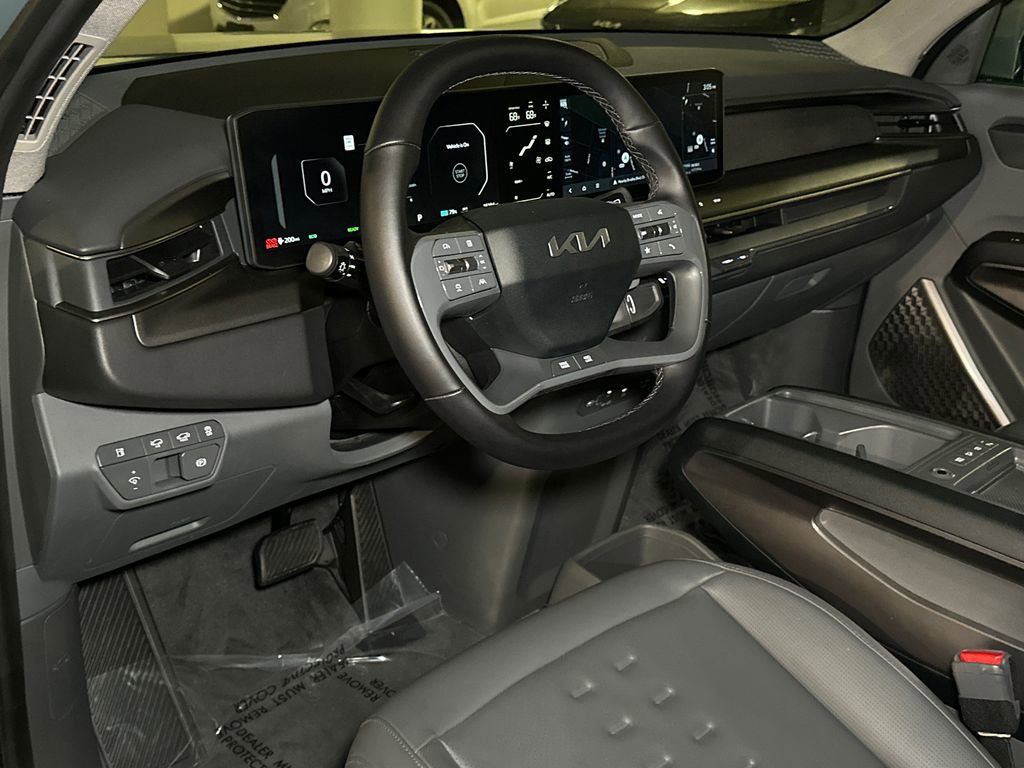 Certified 2024 Kia EV9 Wind image 23