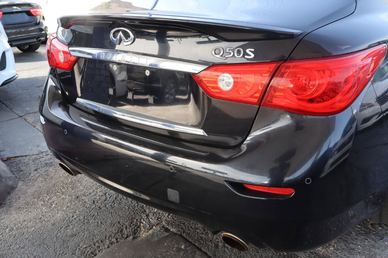 Used 2016 INFINITI Q50 Sport RWD image 10