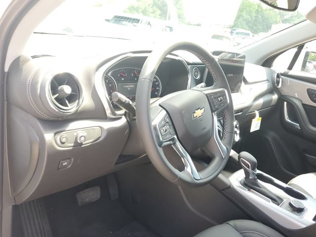 New 2026 Chevrolet Blazer LT w/ LPO, Floor Liner Package AWD/4WD image 18