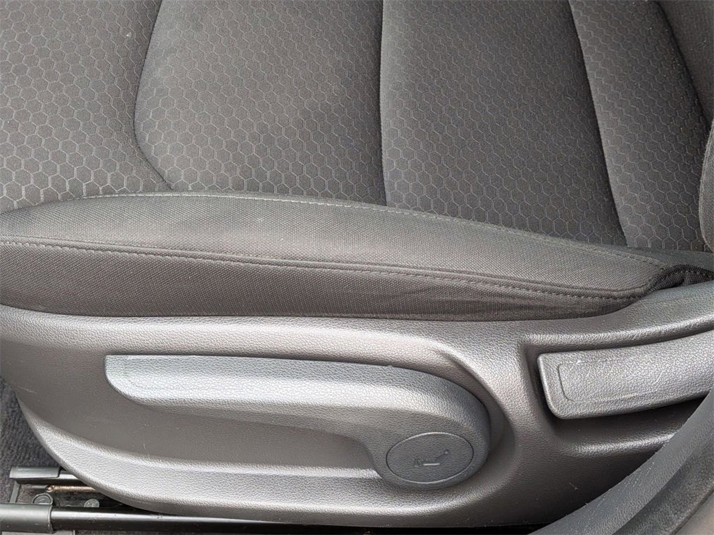 Used 2019 Hyundai Elantra SEL w/ Cargo Package image 13