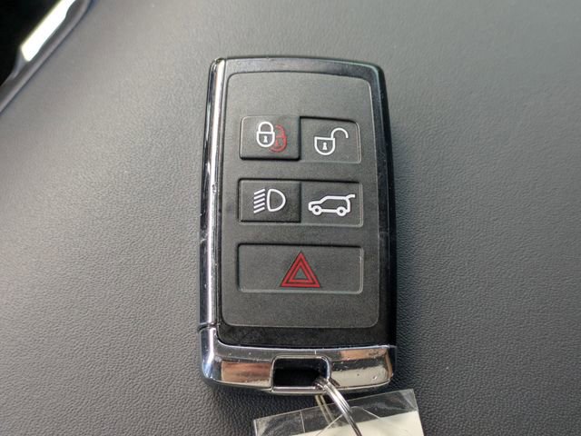 Used 2023 Land Rover Range Rover Sport SE image 26