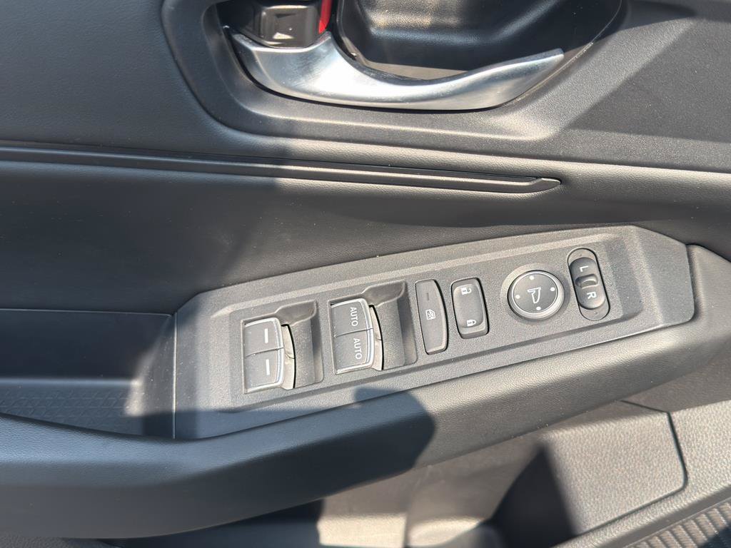 Used 2023 Honda Accord EX image 21