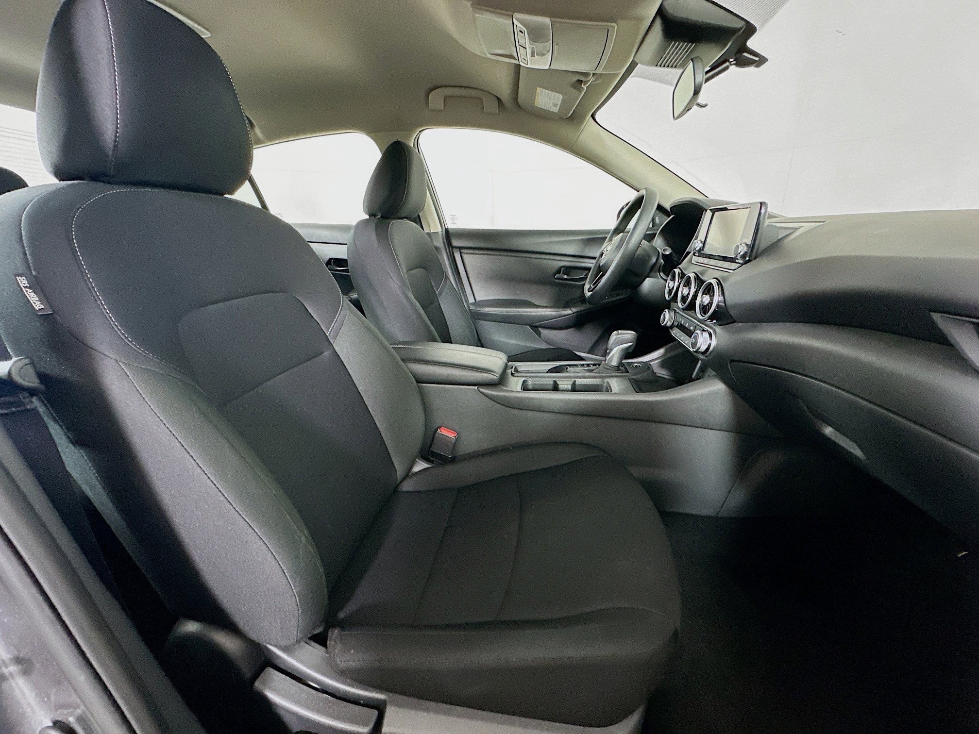 Used 2025 Nissan Sentra S image 29