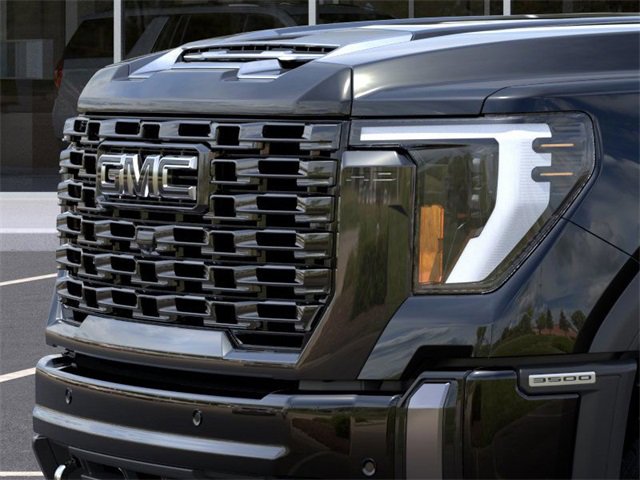New 2025 GMC Sierra 3500 Denali Ultimate image 13