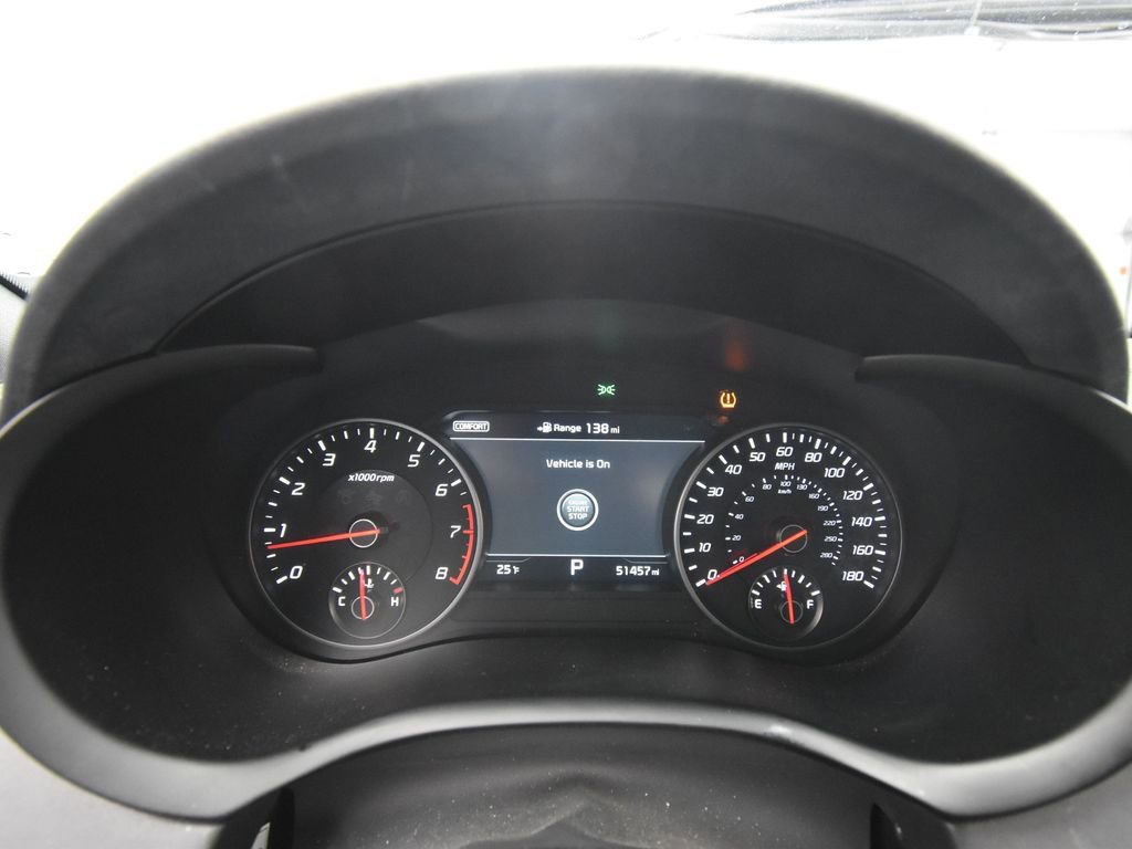 Used 2019 Kia Stinger GT2 image 9