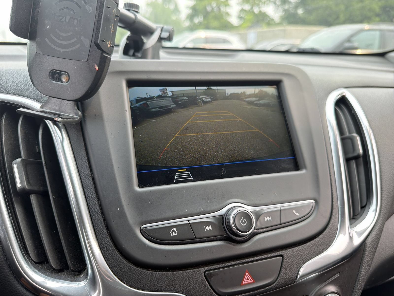 Used 2019 Chevrolet Equinox LT FWD image 31