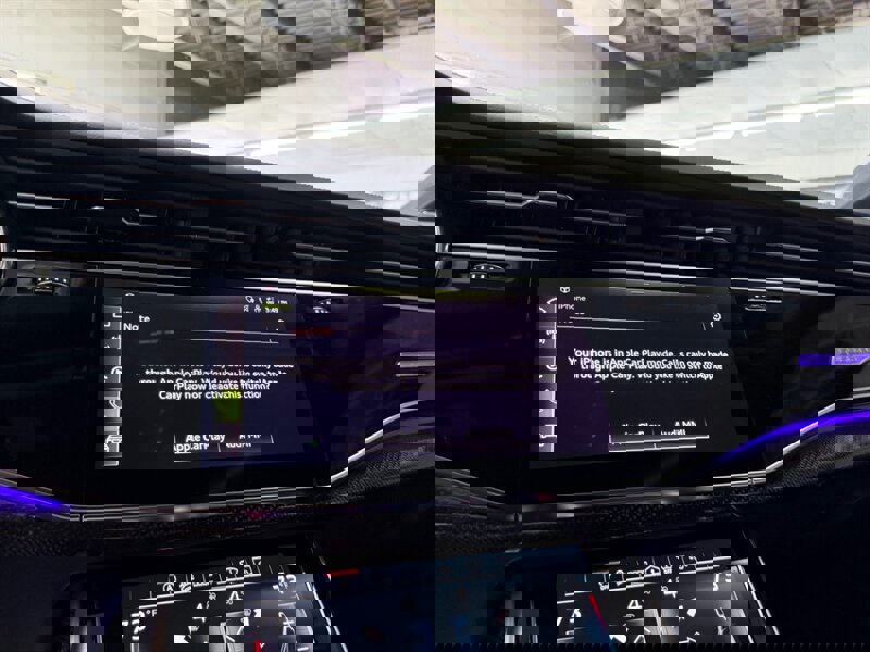 Used 2021 Audi SQ7 Prestige w/ Prestige Package image 43