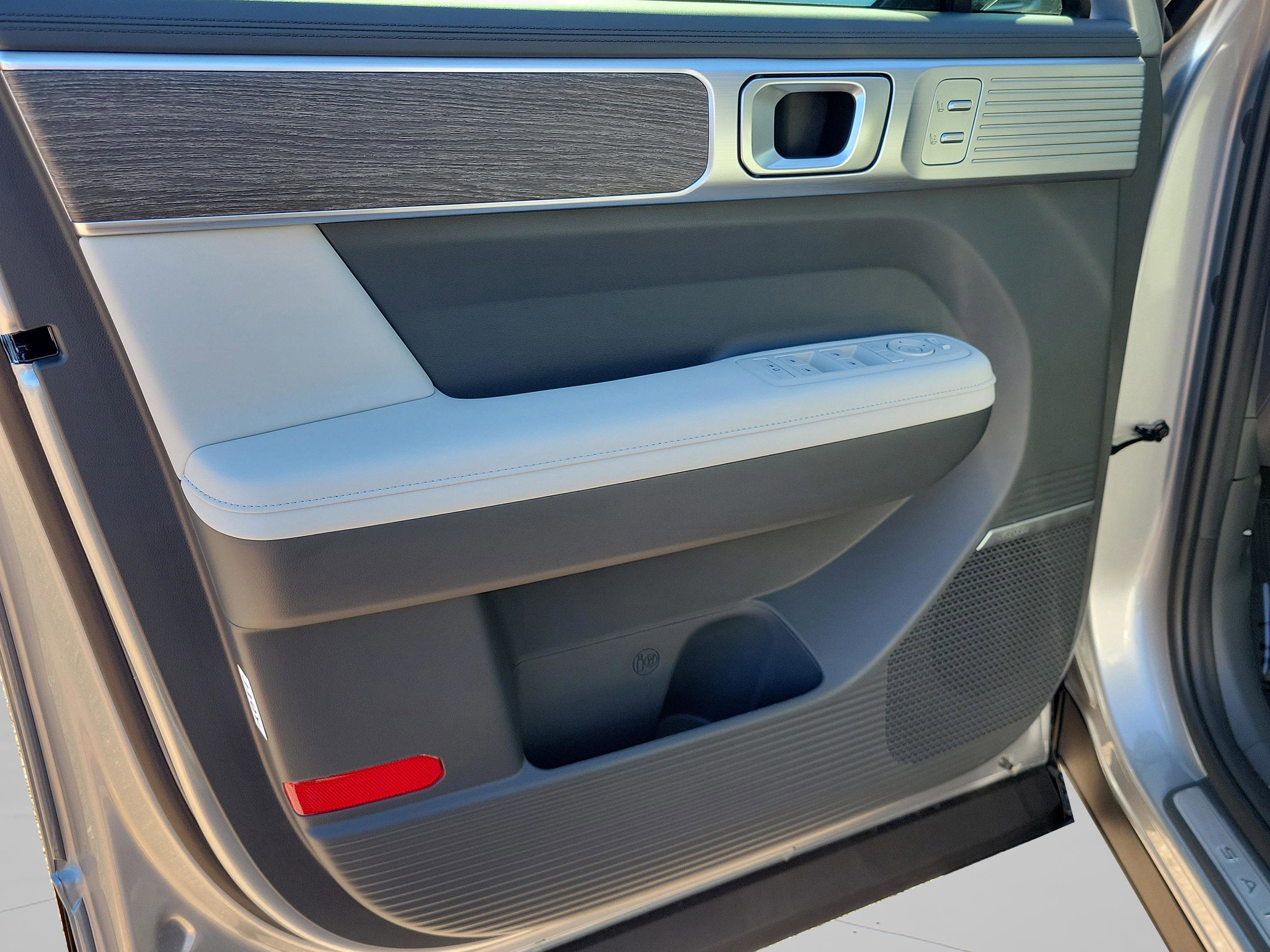 New 2026 Hyundai Santa Fe Calligraphy image 7