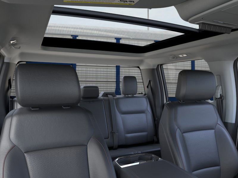 New 2026 Ford F250 Lariat w/ Black Appearance Package image 22
