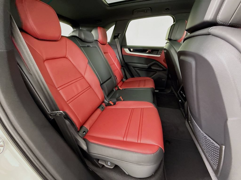 New 2026 Porsche Cayenne E-Hybrid AWD/4WD image 29