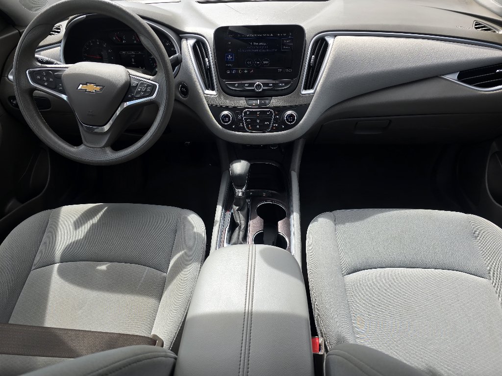 Used 2022 Chevrolet Malibu LT FWD image 23