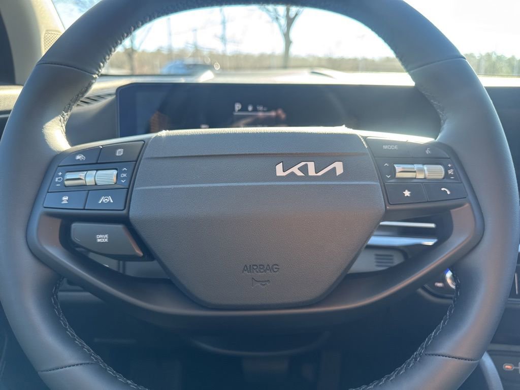 New 2026 Kia Sportage EX image 8