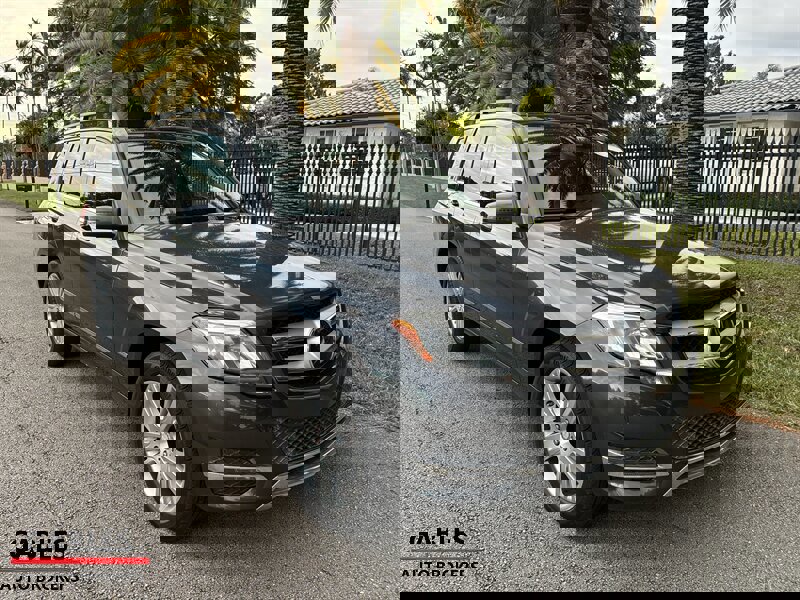 Used 2015 Mercedes-Benz GLK 350 2WD image 4