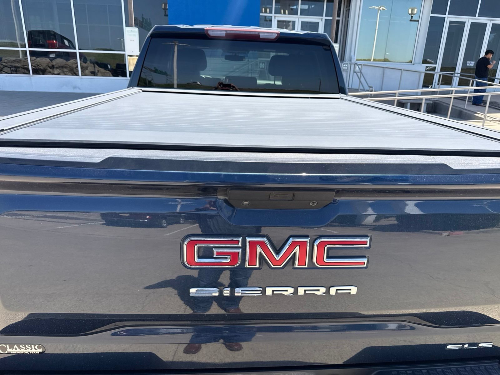 Used 2020 GMC Sierra 1500 SLE w/ SLE Value Package RWD image 9