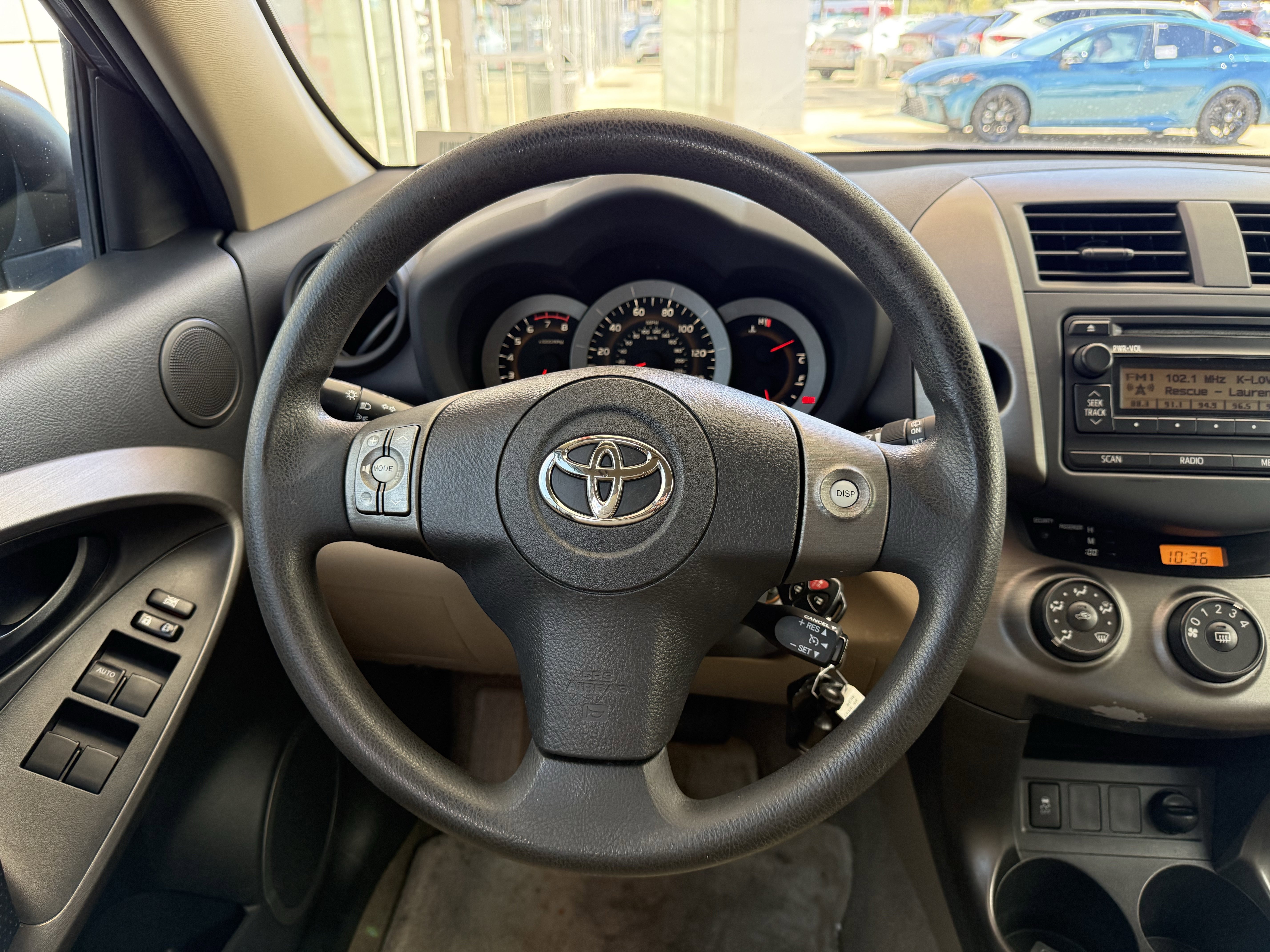 Used 2012 Toyota RAV4 FWD w/ 3rd Row image 7