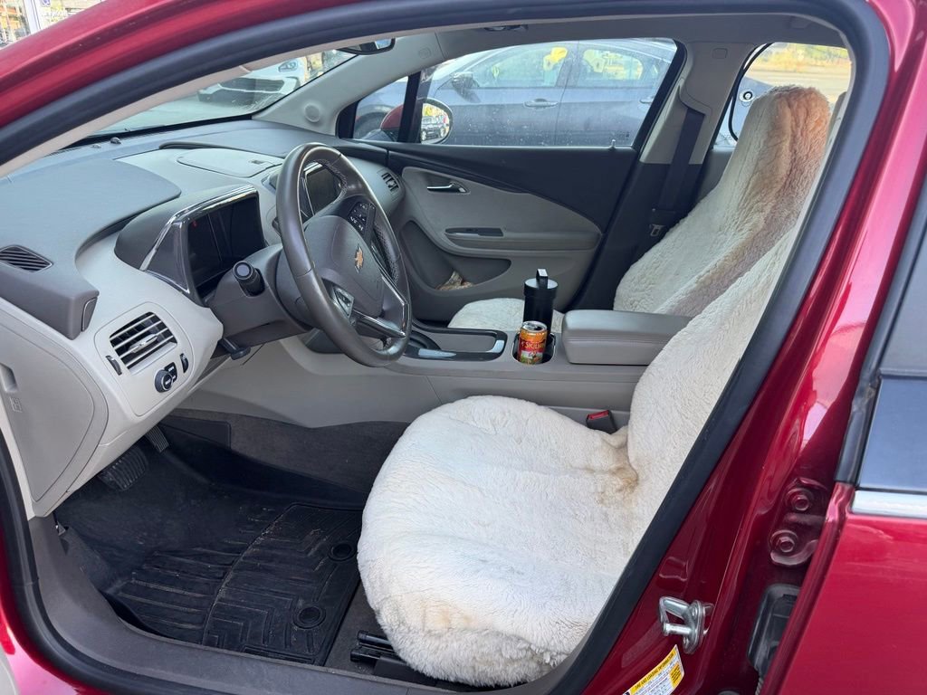 Used 2015 Chevrolet Volt Premium w/ Premium Trim Package FWD image 7