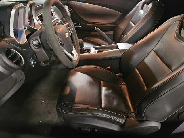 Used 2015 Chevrolet Camaro SS w/ SS Performance Package RWD image 15