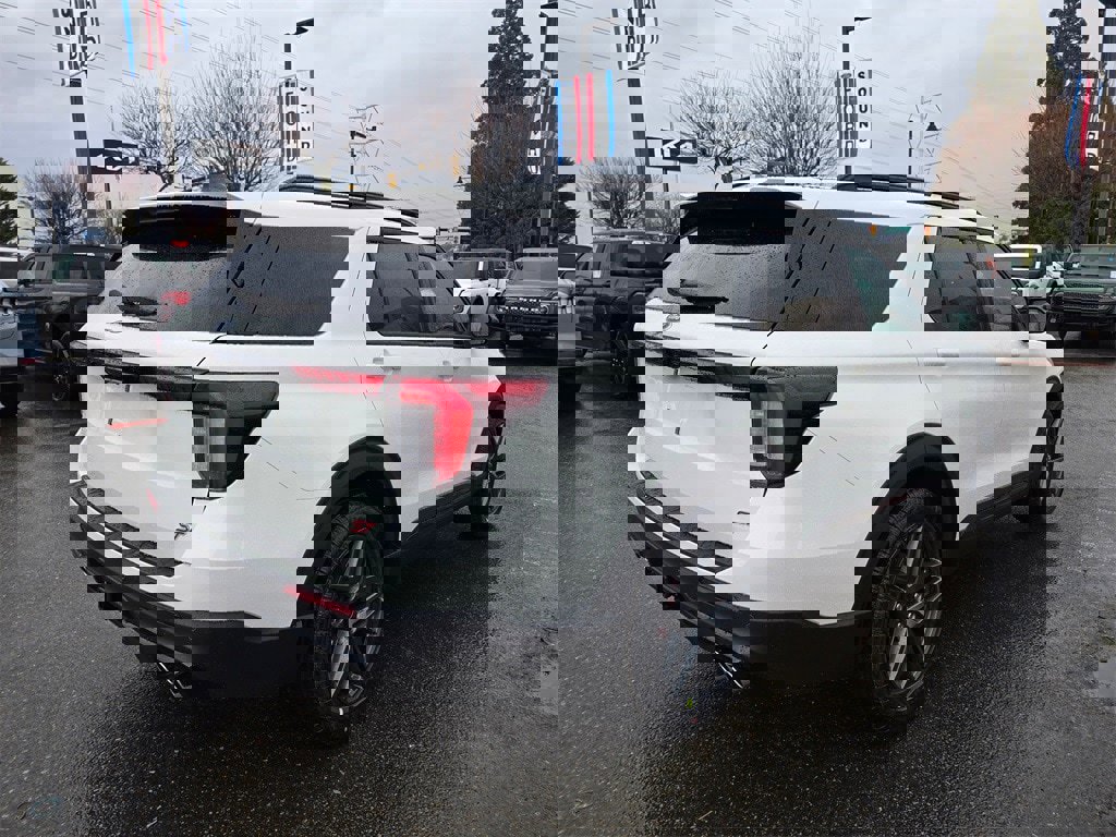 New 2025 Ford Explorer ST w/ Sun And Sound Package image 5