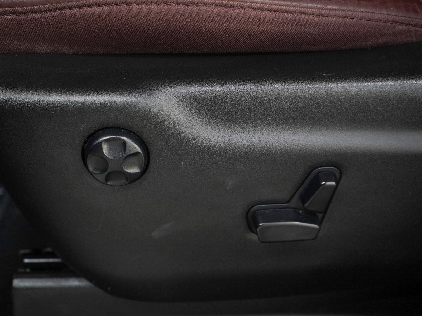 Used 2024 Dodge Durango GT AWD/4WD image 27