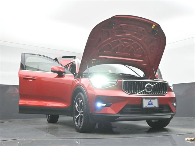 Used 2023 Volvo XC40 B5 Plus w/ Driver Assist Package image 53