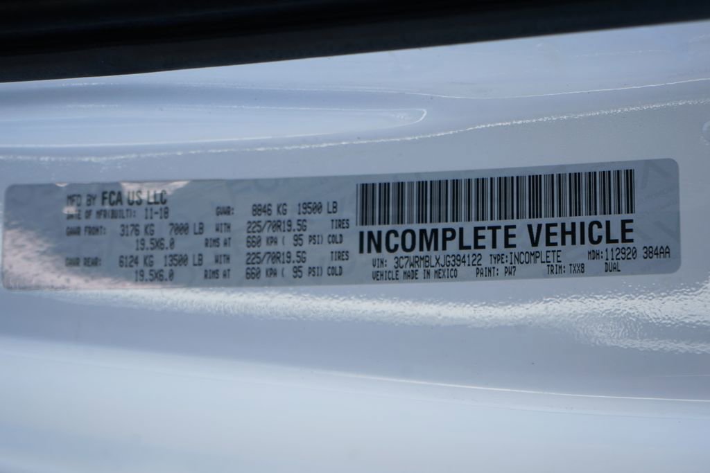 Used 2018 RAM 5500 Tradesman w/ Power & Remote Entry Group image 42