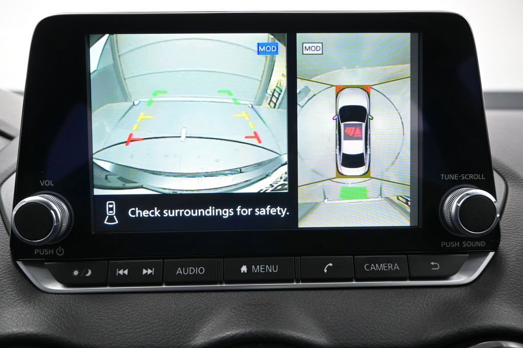 Used 2022 Nissan Sentra SR w/ SR Premium Package FWD image 19