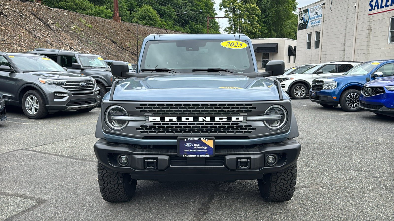 Certified 2025 Ford Bronco Badlands AWD/4WD image 2