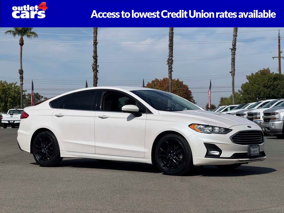 Used 2020 Ford Fusion SE w/ Equipment Group 151A FWD image 1