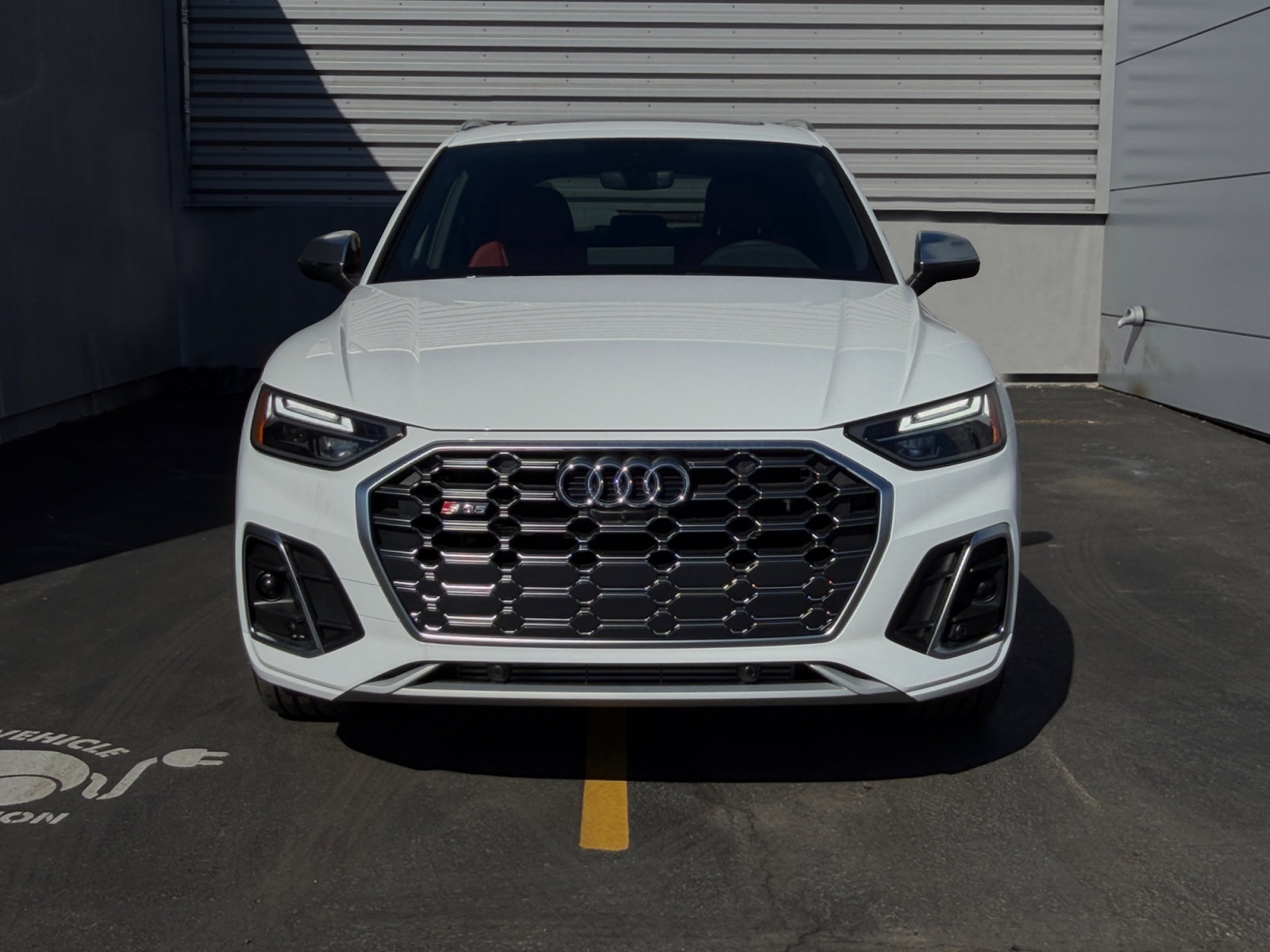New 2025 Audi SQ5 Premium Plus AWD/4WD image 6