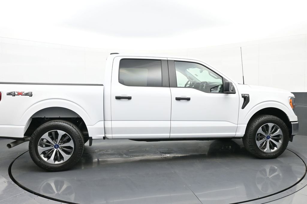 Used 2022 Ford F150 XL w/ Equipment Group 101A High AWD/4WD image 2
