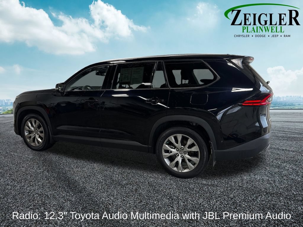 Used 2025 Toyota Grand Highlander AWD Hybrid image 3