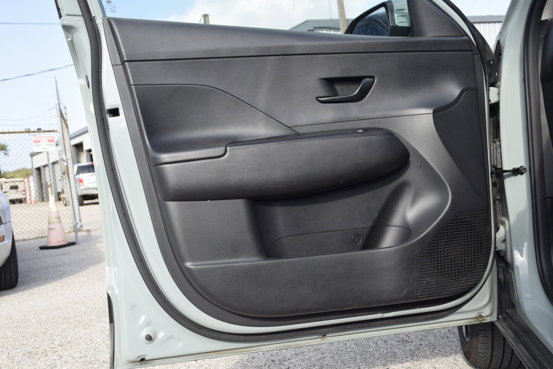 Used 2024 Hyundai Kona SEL image 19