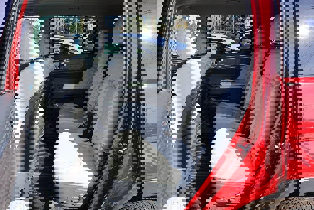 New 2026 Hyundai Santa Fe Limited image 9