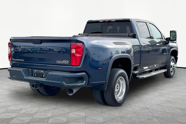 Used 2020 Chevrolet Silverado 3500 High Country w/ Technology Package image 5