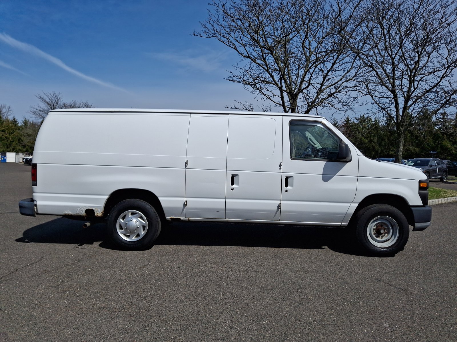 Used 2011 Ford E-250 and Econoline 250 Extended w/ Commercial Cargo Van Pkg image 8