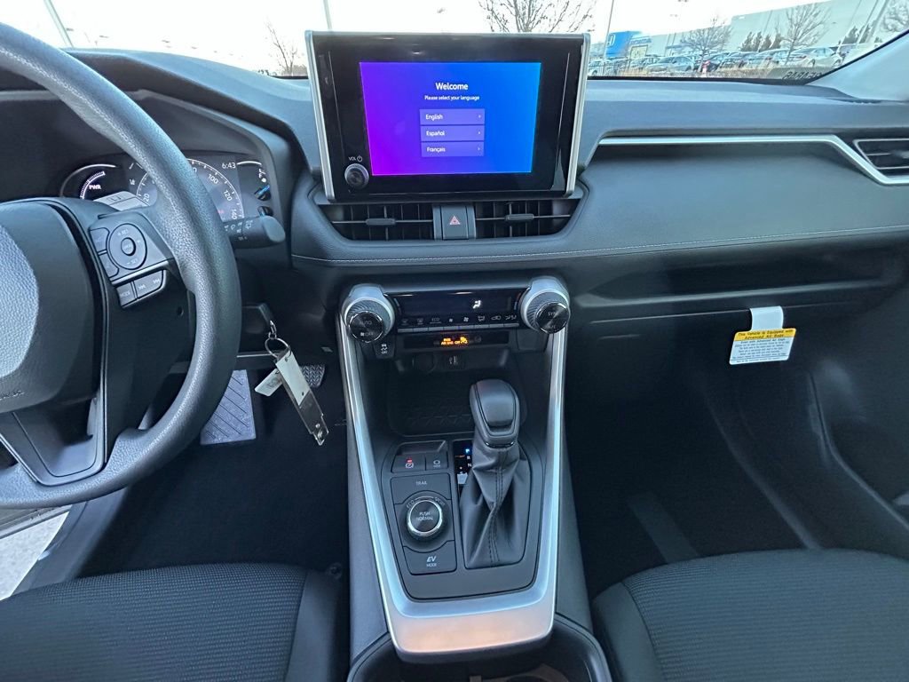 Used 2025 Toyota RAV4 LE image 18