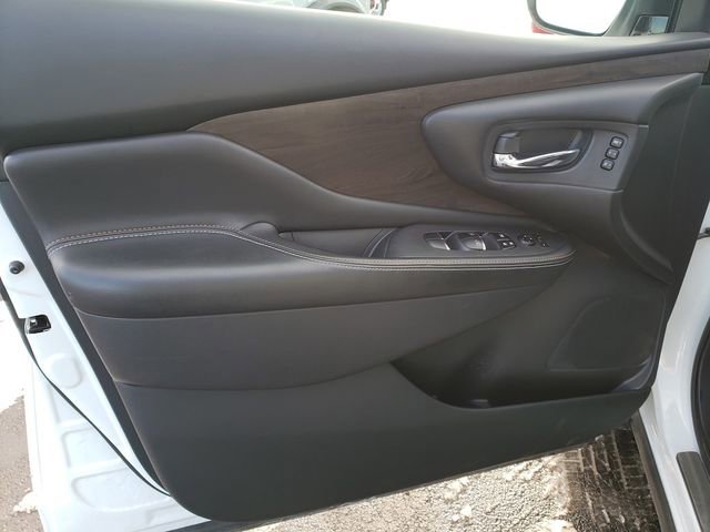 Used 2021 Nissan Murano Platinum w/ Cargo Package image 18